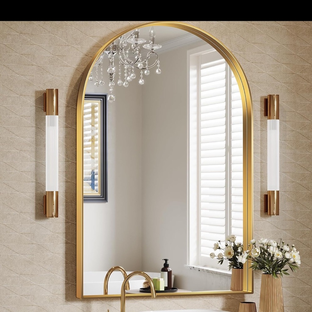 Mirror mirror on the wall!